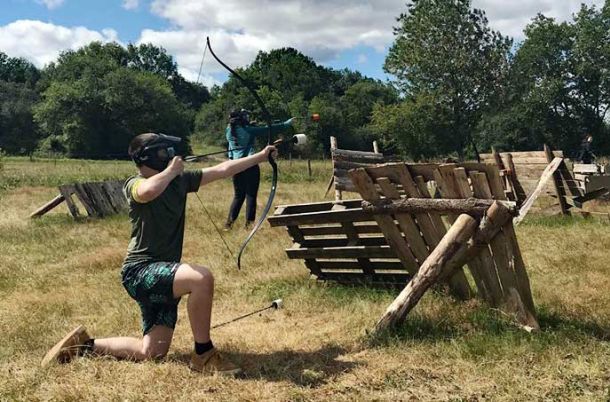 ZOMERKAMP VOOR JONGEREN van 10 tot 18 jaar