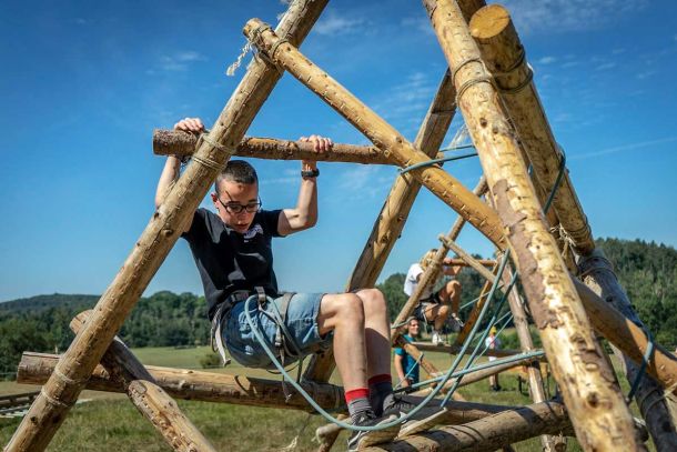 ZOMERKAMP VOOR JONGEREN van 10 tot 18 jaar